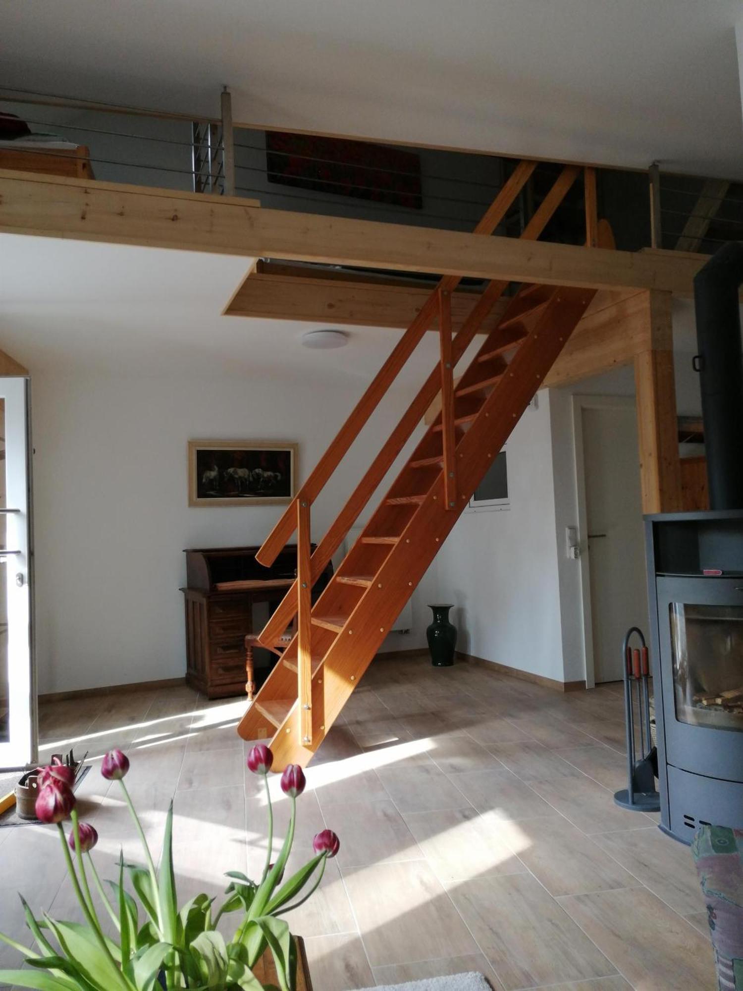Isi-Hof Villa Schonfeld  Bilik gambar